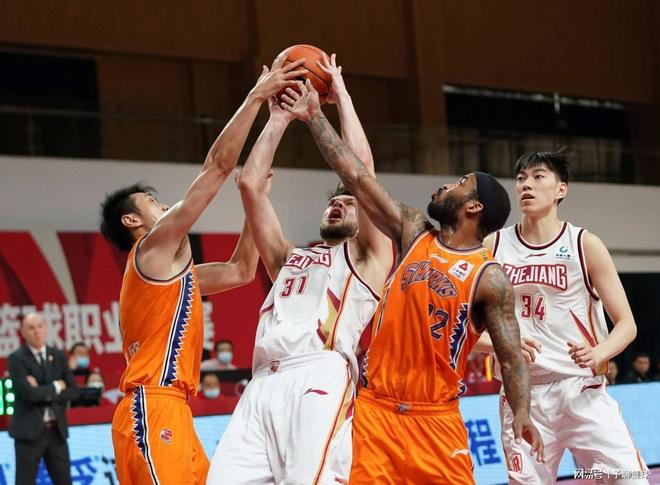 并叠加赛季 并叠加赛季