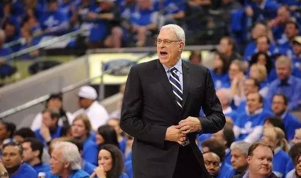 数据解释更 数据解释更